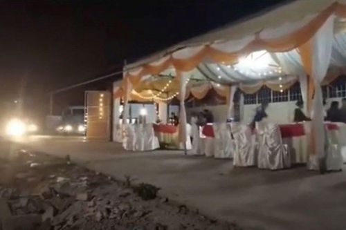 Hai nhóm thanh niên hỗn chiến tại đám cưới