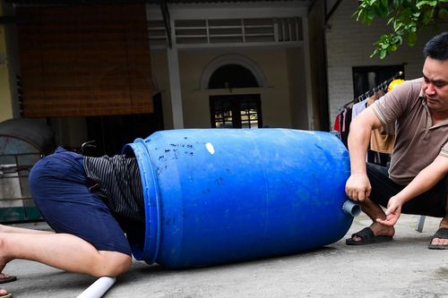 Cơn khủng hoảng nước nhiều ngày ở ngoại thành Hà Nội