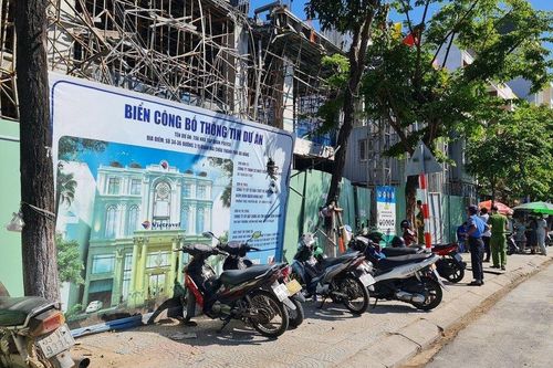 Vụ sập giàn giáo 5 người thương vong: Có bệnh nhân hôn mê, thở máy