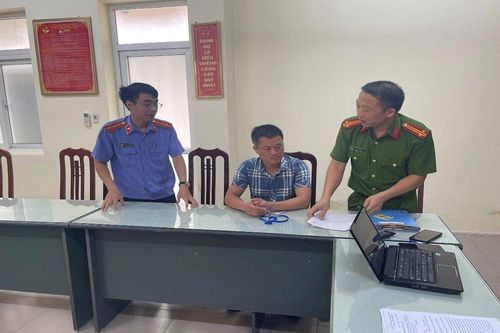 Bắt 2 cựu lãnh đạo trung tâm phát triển quỹ đất ở Hà Nam