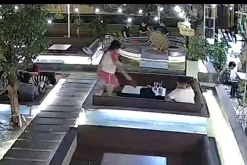 Tin tức 24h qua: Người nhặt được chiếc ví chứa gần 200 triệu đồng ở quán cà phê 'mất hút'