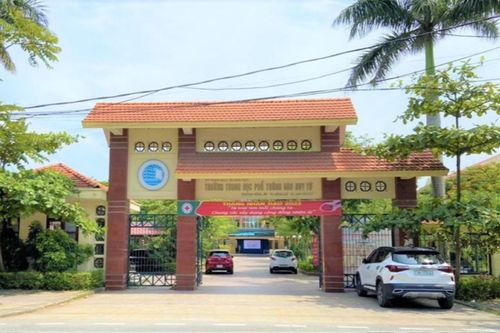 Phụ huynh bất ngờ 'tố' tiền quỹ lớp thâm hụt 30 triệu đồng, nhà trường lên tiếng nói gì?