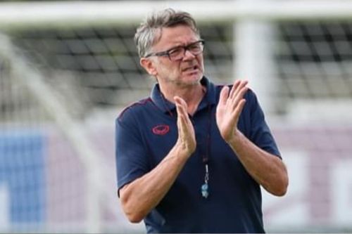 Thuê HLV danh tiếng và tốn nhiều tiền, liệu có giành vé dự World Cup?