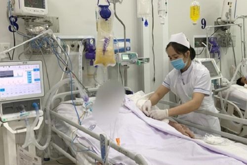 Bệnh nhân 45 tuổi ngộ độc botulinum tại TP.HCM đã tử vong