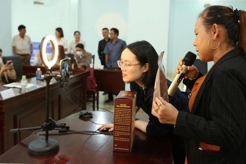Tận dụng nền tảng số quảng bá sản phẩm địa phương