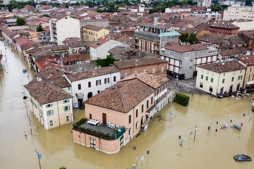 Lũ lụt nghiêm trọng tại Italia: Khủng hoảng khí hậu đã tới châu Âu?