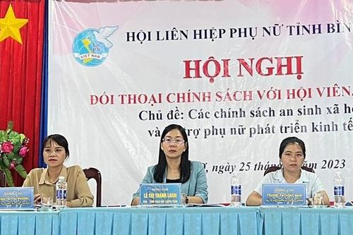 Bình Phước: Gần 150 hội viên, phụ nữ xã biên giới đối thoại chính sách hỗ trợ phát triển kinh tế