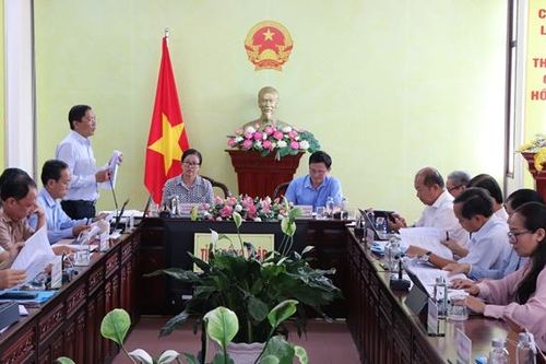 Thẩm tra các nội dung văn bản trình tại kỳ họp đột xuất lần thứ 5 Hội đồng nhân dân tỉnh