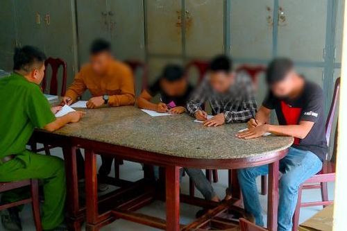 Công an TP. Nha Trang: Triệu tập nhóm nhân viên nhà hàng bị tố hành hung du khách