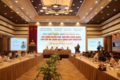 Khi 'nền tảng gốc' bị đánh mất