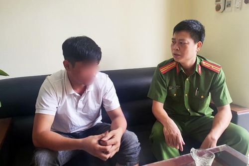 Nam thanh niên tự đi chụp ảnh thờ rồi định uống thuốc chuột tự tử