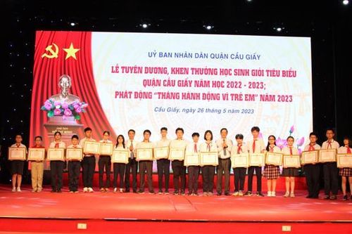 Cầu Giấy 14 năm liên tiếp dẫn đầu TP về kết quả thi vào lớp 10