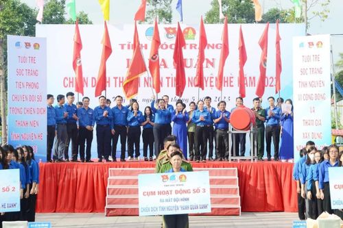 Sóc Trăng ra quân Chiến dịch Thanh niên tình nguyện hè 2023