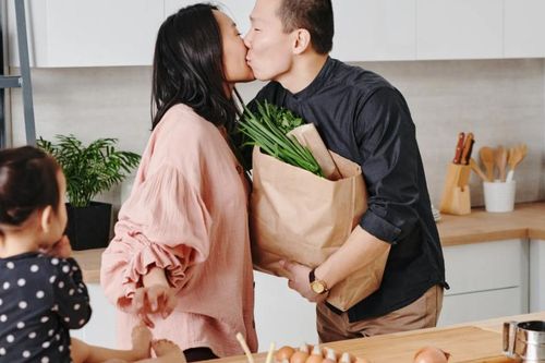 Giúp con hiểu đúng về tình yêu