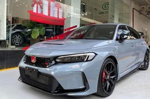 Honda Civic Type R bản thương mại đã về đại lý, giá gần 2,4 tỷ đồng