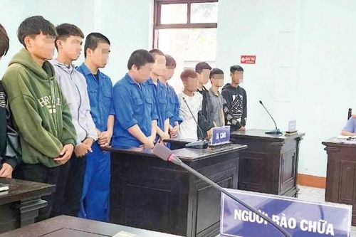 Thừa Thiên Huế: Cảnh báo từ vụ án có 9/11 bị cáo chưa thành niên