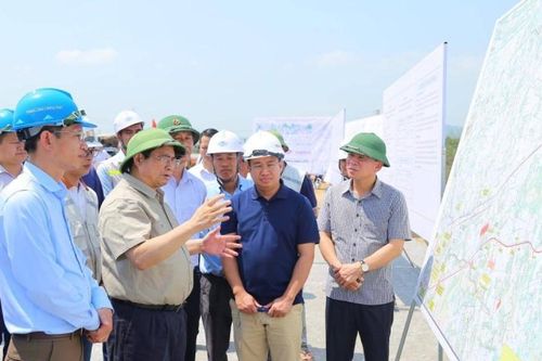 Dồn sức đưa cao tốc quốc lộ 45 - Nghi Sơn về đích