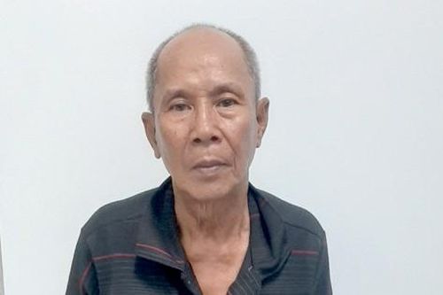 Tạm giam người đàn ông đánh đập cụ bà 85 tuổi ở TPHCM