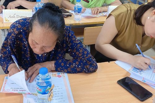 Buổi họp phụ huynh cuối năm và những giọt nước mắt 'không tính trước'
