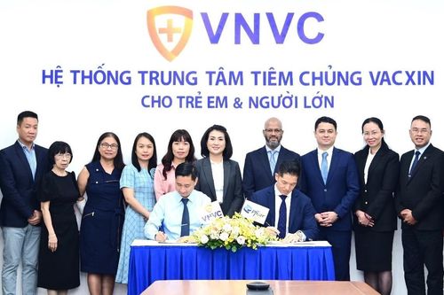 Pfizer ký kết biên bản ghi nhớ với Công ty CP Vacxin Việt Nam