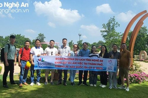 Đoàn Famtrip Nghệ An khảo sát và làm việc tại Gwangju, Hàn Quốc