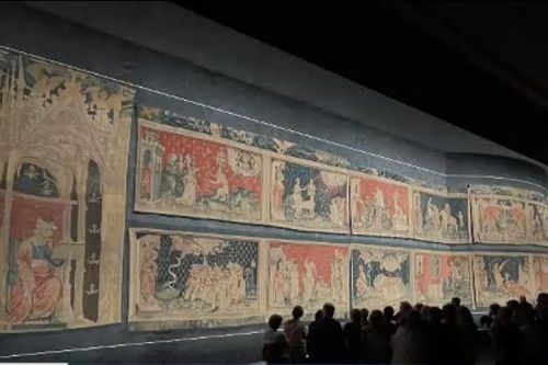 UNESCO vinh danh tấm thảm dệt 'Ngày tận thế'