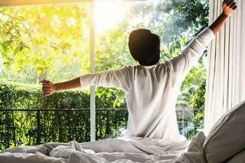5 thói quen buổi sáng giúp thay đổi cuộc sống