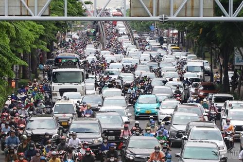 TP. Hồ Chí Minh xử lý 24 điểm nguy cơ ùn tắc giao thông