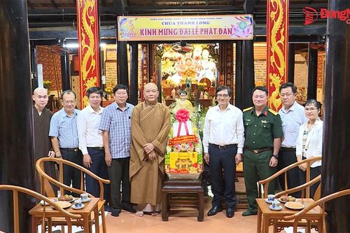 Lãnh đạo tỉnh thăm, chúc mừng Lễ phật đản các tổ chức, chức sắc Phật giáo tiêu biểu