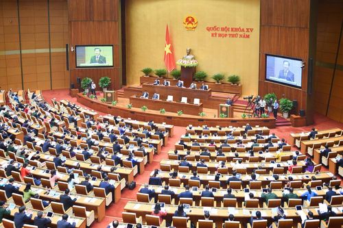Quốc hội thảo luận về dự thảo Luật Bảo vệ quyền lợi người tiêu dùng (sửa đổi)