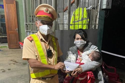 Đội CSGT đường bộ số 2 nêu cao tinh thần trách nhiệm, vì nhân dân phục vụ