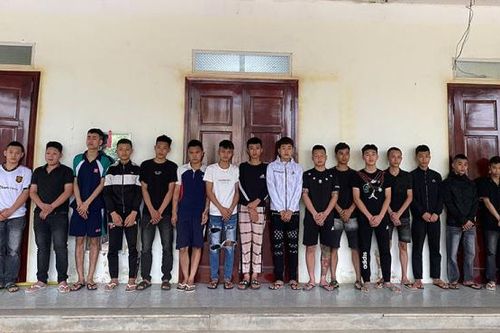 Khởi tố bị can 11 đối tượng gây rối trật tự công cộng