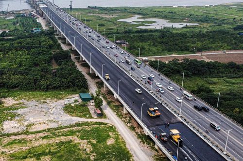 Cầu 2.500 tỷ đồng ở cửa ngõ huyết mạch Hà Nội sau 2 năm thi công