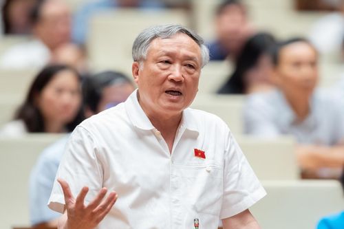 Người tiêu dùng kiện sai khiến doanh nghiệp thiệt hại lớn thì xử lý sao?