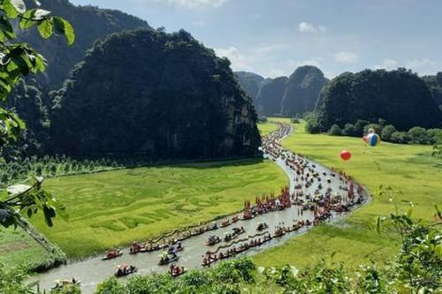 Trải nghiệm 'Sắc vàng Tam Cốc-Tràng An' với Tuần lễ du lịch Ninh Bình 2023