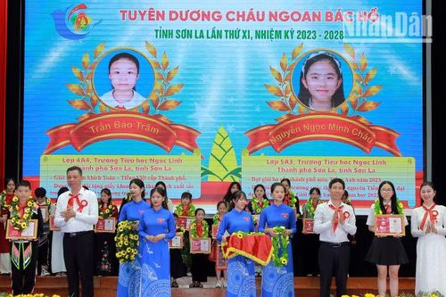 Hơn 400.000 thiếu nhi Sơn La được tuyên dương, công nhận Cháu ngoan Bác Hồ
