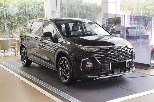 Hyundai Custo dưới 1 tỷ đồng ở Việt Nam, 'kẻ ngáng đường' Kia Carnival?
