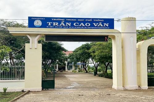 Thủ quỹ lấy tiền của trường học rồi dựng hiện trường giả vụ trộm