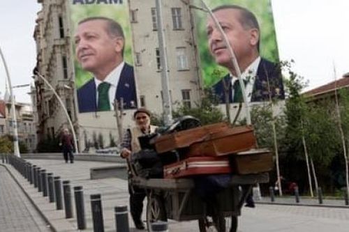 Bầu cử Thổ Nhĩ Kỳ: Tổng thống Erdogan sẽ tái đắc cử nhờ 'chiến lược không giống ai'?