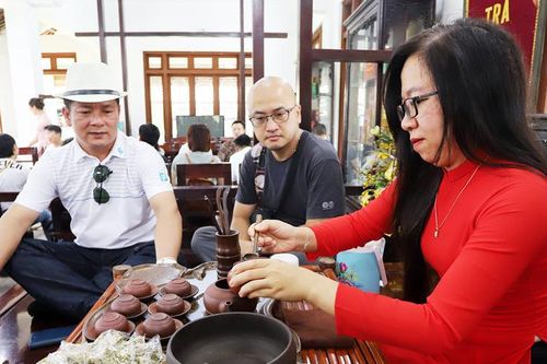 Phát triển sản phẩm du lịch văn hóa ở Thái Nguyên