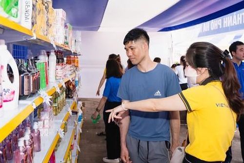 Nhiều hoạt động ý nghĩa cho thanh niên công nhân Thủ đô
