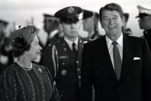 FBI tiết lộ âm mưu ám sát Nữ hoàng Elizabeth II năm 1983