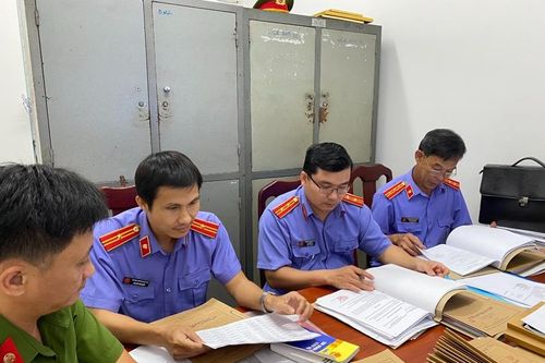 Trực tiếp kiểm sát tại Nhà tạm giữ Công an quận Hải Châu
