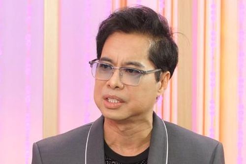 Ngọc Sơn: 'Ngọc Hải em trai tôi bị ngọng, tôi phải 'cạy miệng' từng chữ mới hát được'