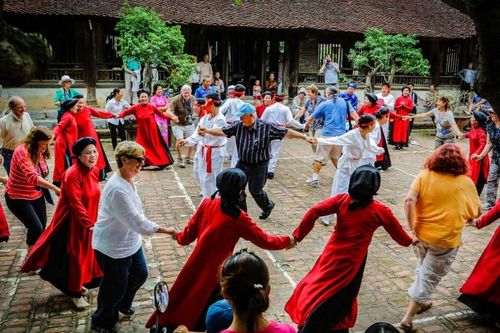Đưa di sản hát Xoan Phú Thọ trở thành tài sản vô giá