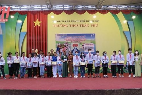 Mỗi thanh niên là một đại sứ tuyên truyền bảo đảm trật tự an toàn giao thông