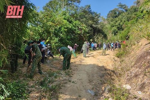 Những hạt nhân đoàn kết nơi bản làng vùng cao