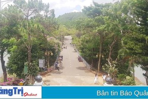 Ngắm 'Đôi mắt Pleiku'