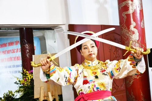Tập huấn 'Bảo tồn và phát huy các di sản văn hóa' và Liên hoan Thực hành Tín ngưỡng thờ Mẫu