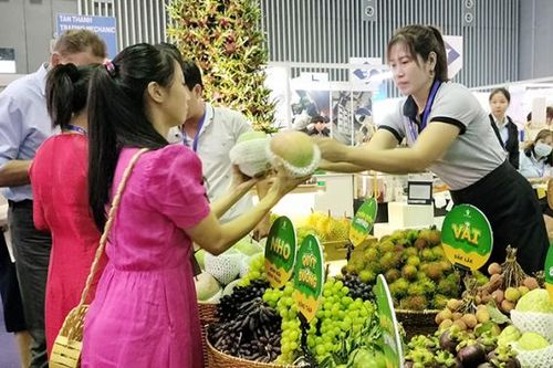 Khắc phục điểm yếu để nông sản Việt vươn xa